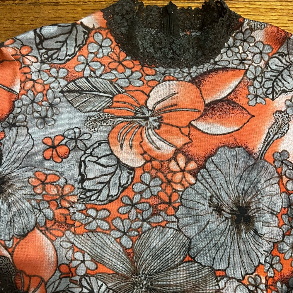 Floral Long Sleeve Top - Orange and Black - Picture 5 of 8